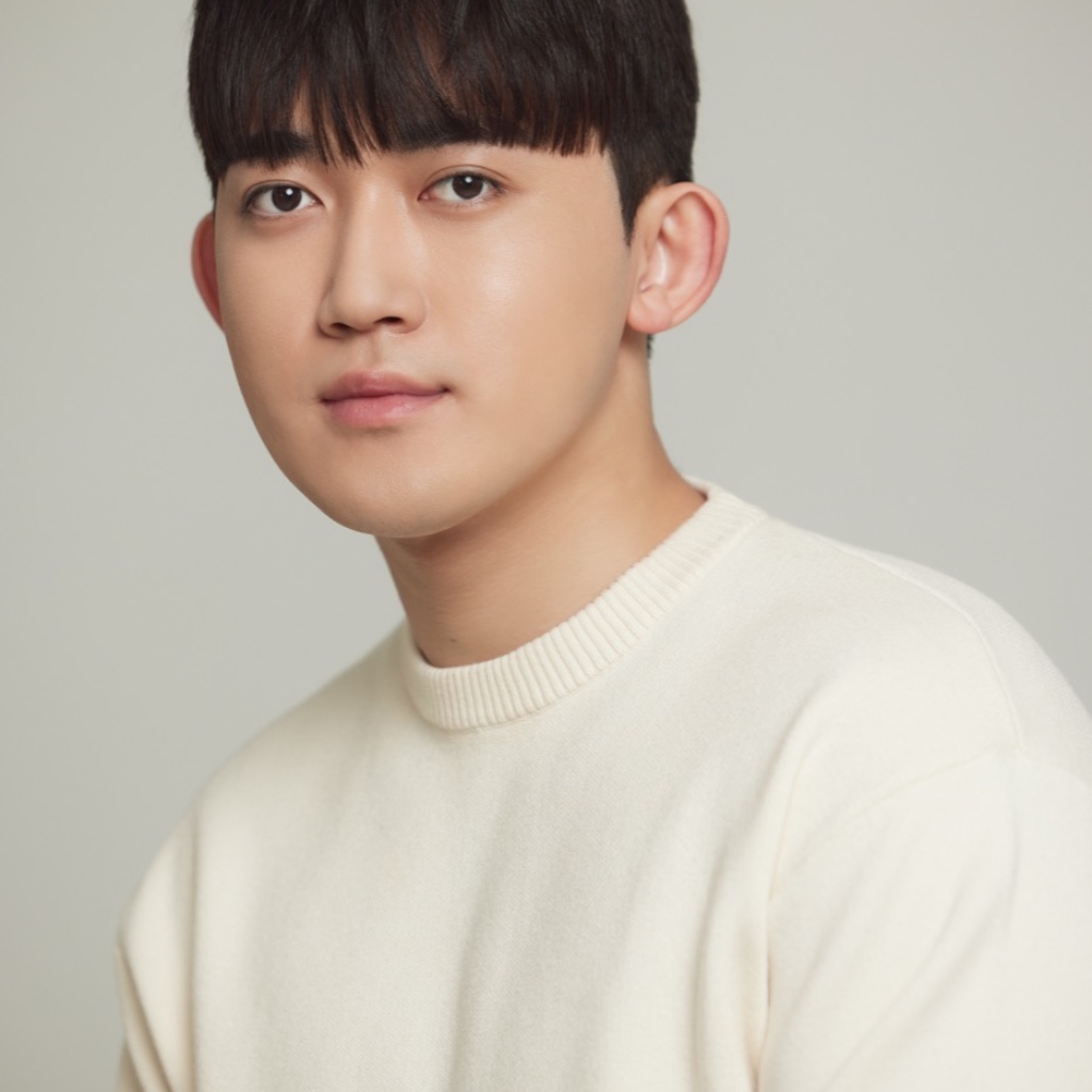 박준